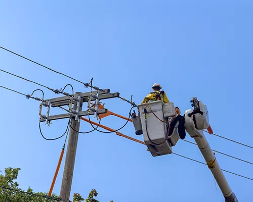 Schutzkleidung für die elektrische Arbeit